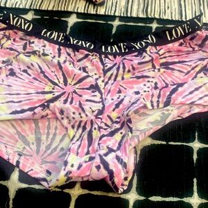 Xoxo boy shorts size m no tags new